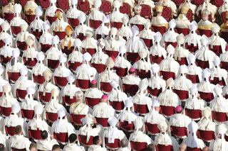 Die Weltsynode in Rom war eine der wichtigsten Reforminitiativen von Papst Franziskus (Archivbild).  — © Evandro Inetti/ZUMA Press Wire/dpa