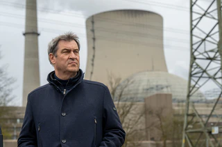 Will Atomstrom aus Tschechien für Bayern: Ministerpräsident Söder (Archivbild). — © Peter Kneffel/dpa