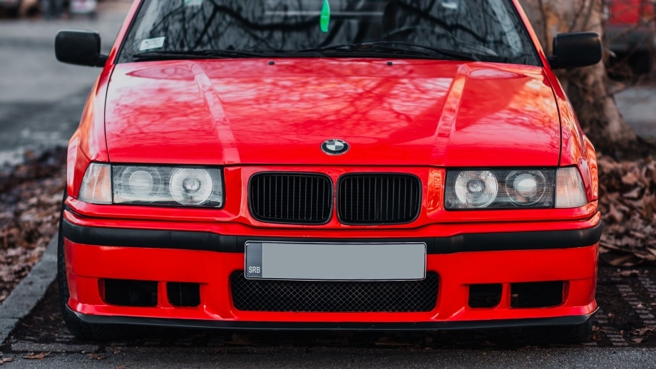 Beitragsbild Autos 90er E36 BMW